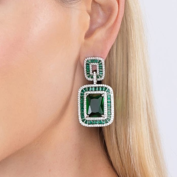 Eye Candy Lea CZ Statement Drop Earrings - Picture 2 of 4